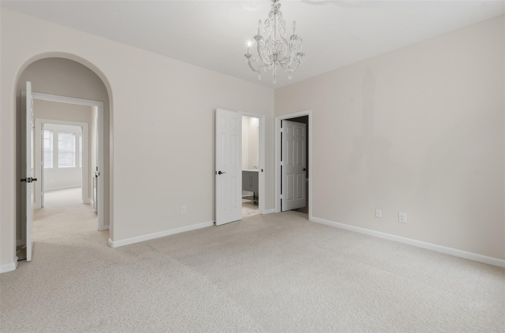 3315 Riviera Drive - Photo 33