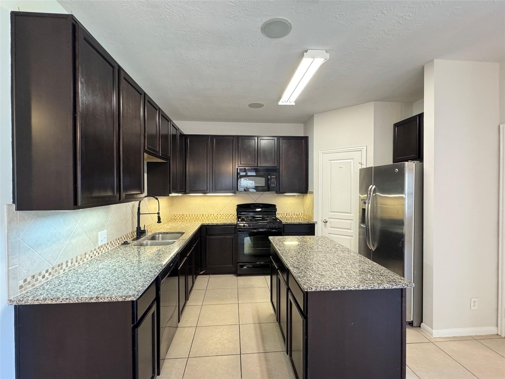 8107 Gran Villa Drive - Photo 15