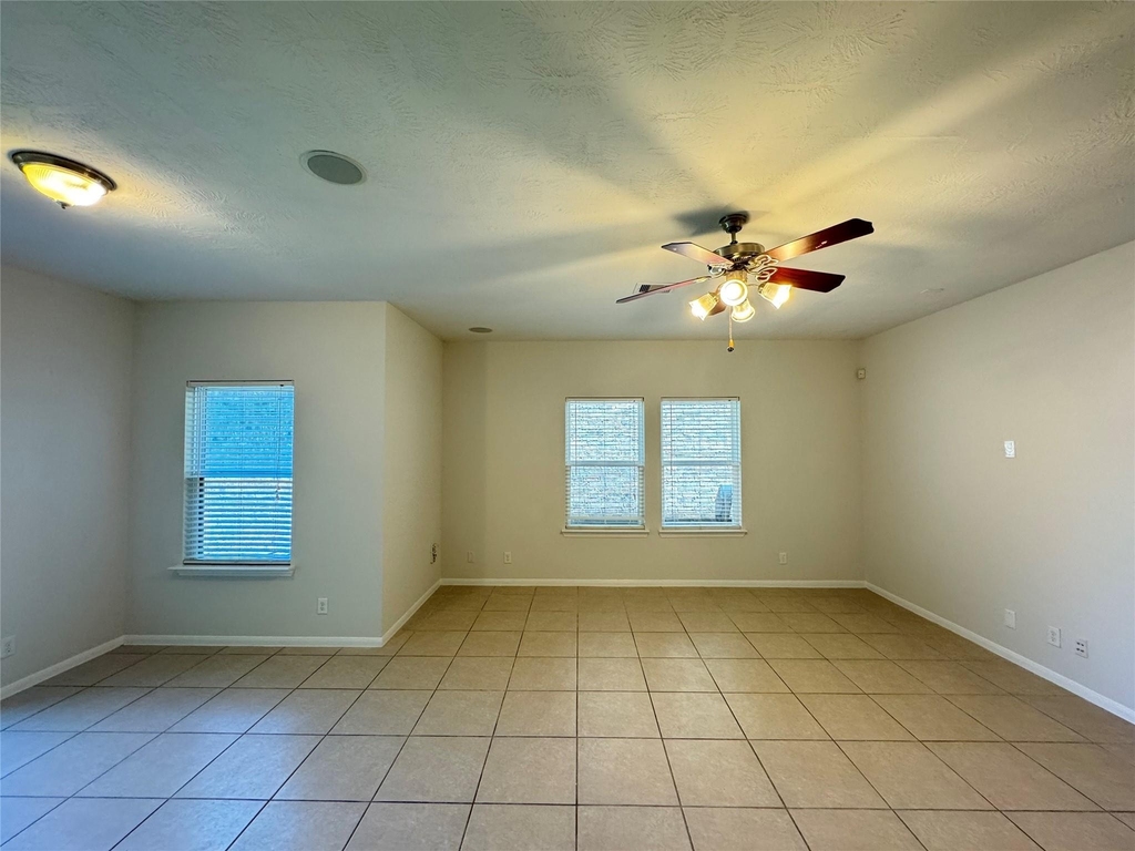 8107 Gran Villa Drive - Photo 12