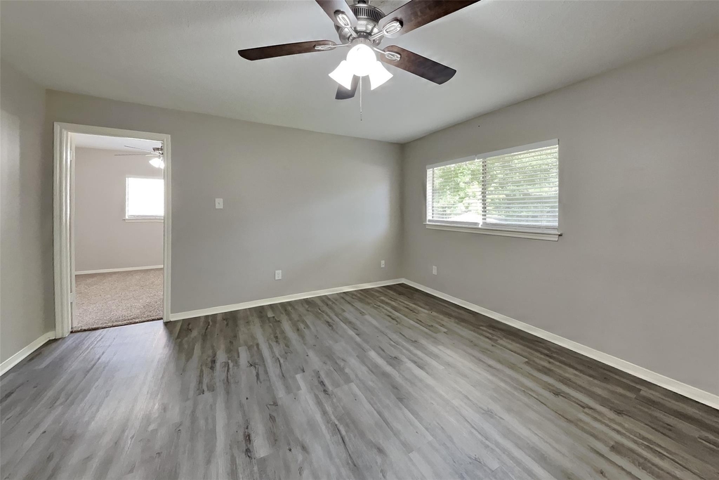 2507 Brookdale Drive - Photo 18