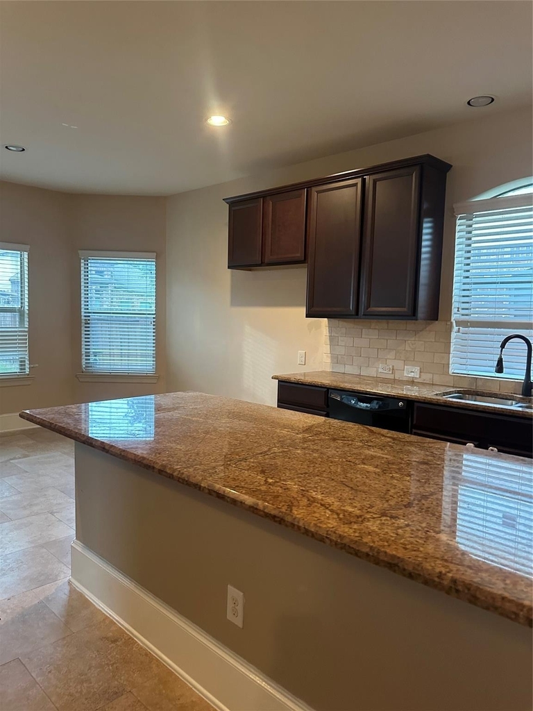 13915 Sawmill Run Lane - Photo 11