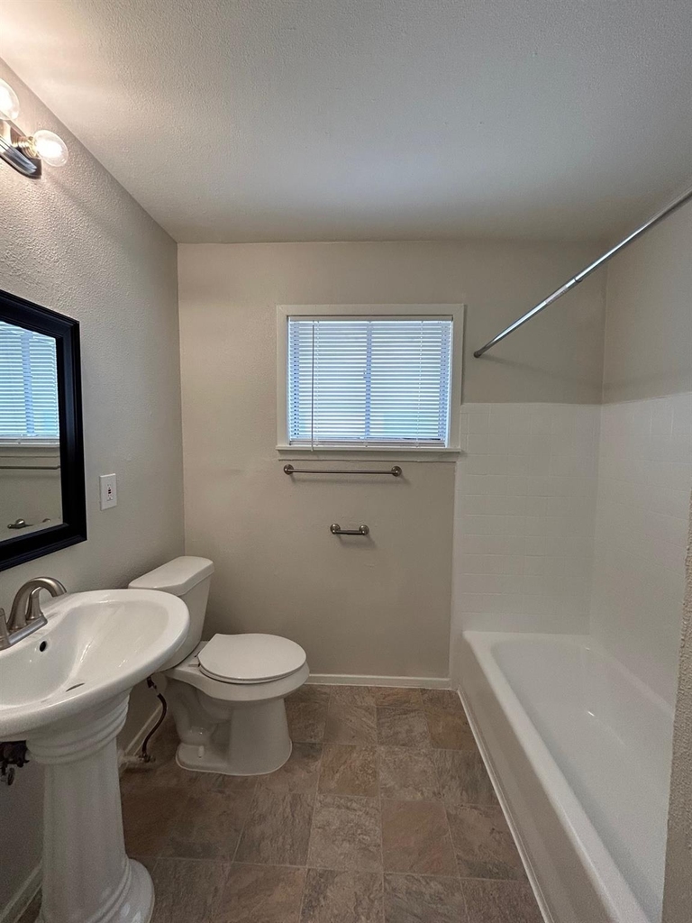 3629 N Mac Gregor Way - Photo 14