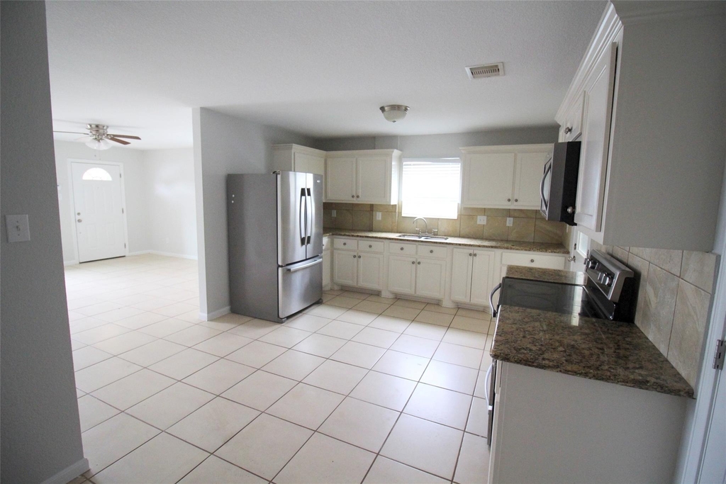 6610 Loma Vista Street - Photo 8