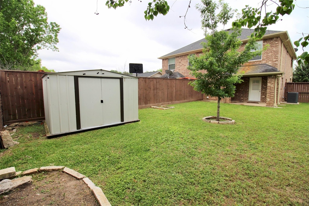 6610 Loma Vista Street - Photo 15
