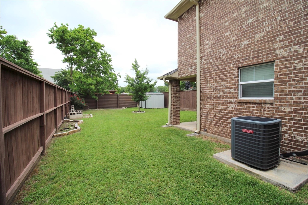 6610 Loma Vista Street - Photo 13
