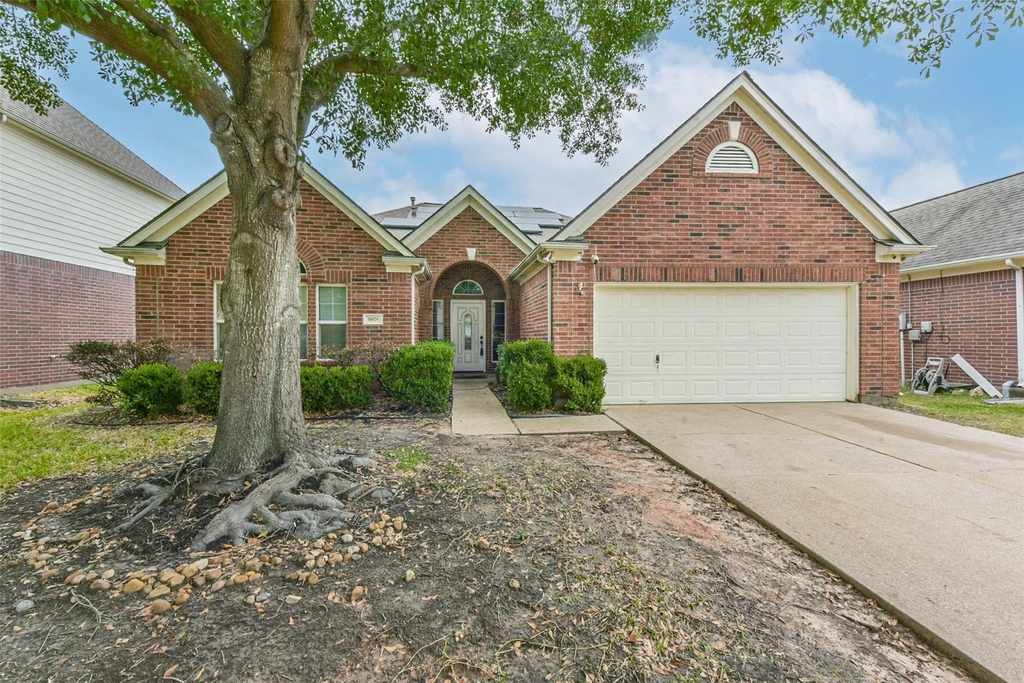 19926 Ashland Brook Court - Photo 0