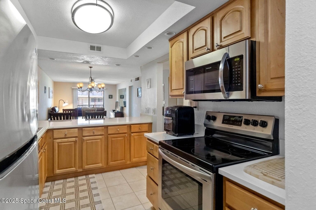 4100 Ocean Beach Boulevard - Photo 3