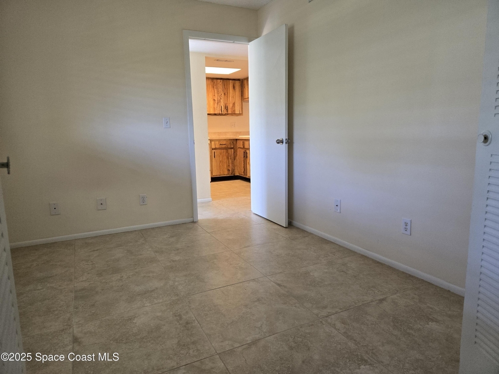 505 Landings Way - Photo 5