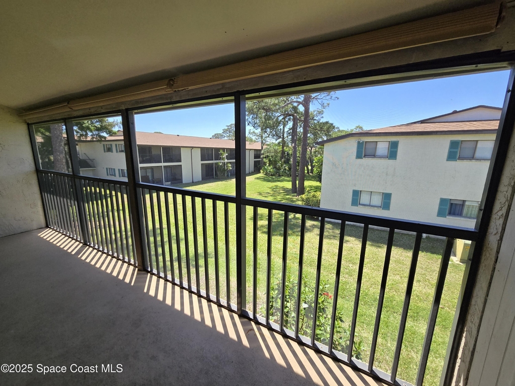 505 Landings Way - Photo 20