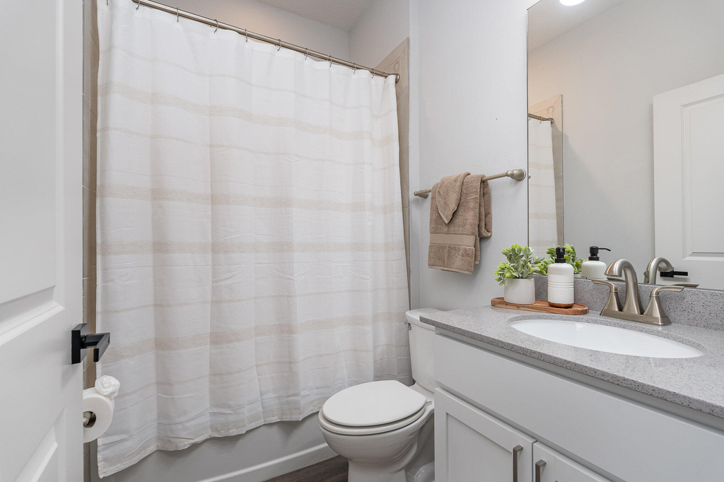 620 Cecelia Avenue Se - Photo 20