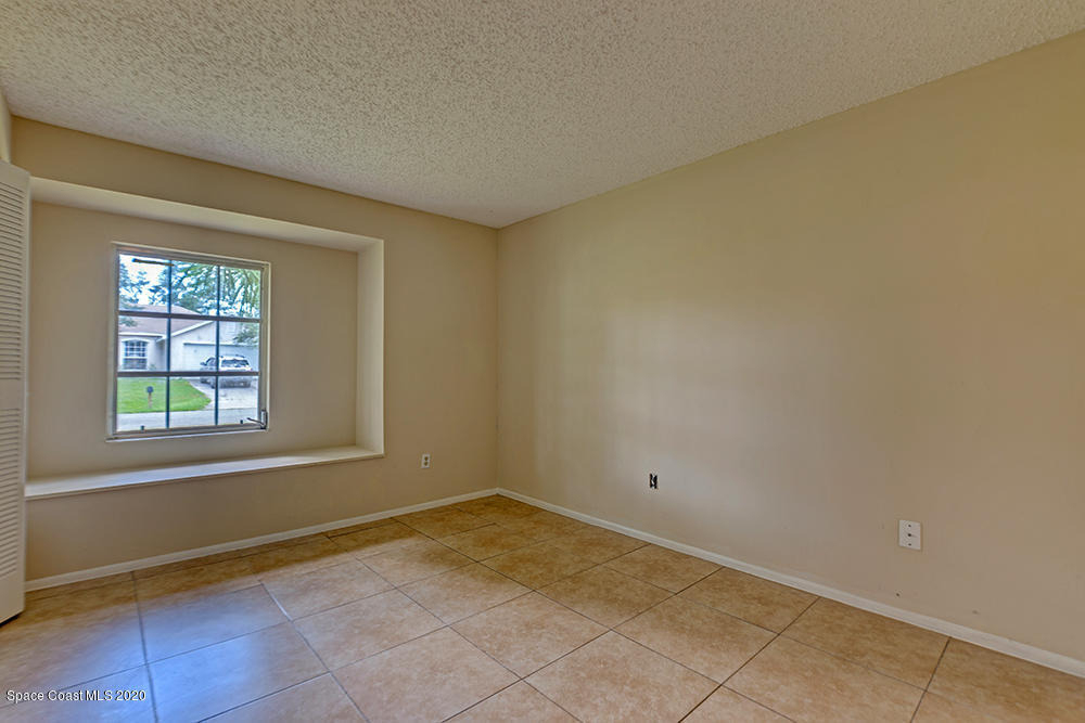 1640 Norman Street Ne - Photo 9
