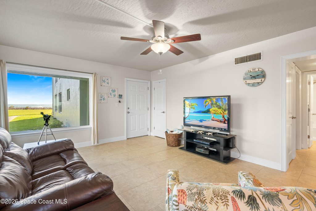 1321 S Miramar Avenue - Photo 21