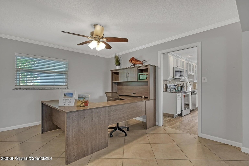 319 Dorset Drive - Photo 8