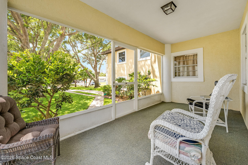 108 E Avenue D E - Photo 6