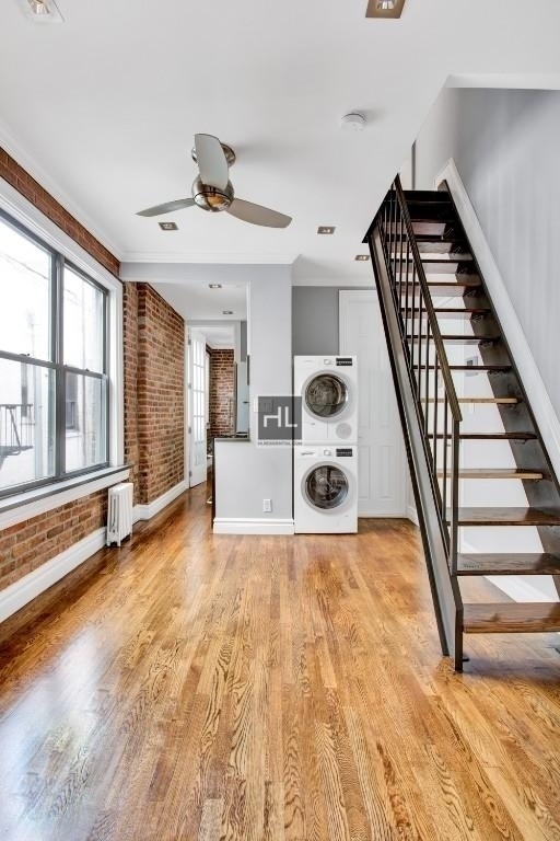 East 13 Street - Photo 9