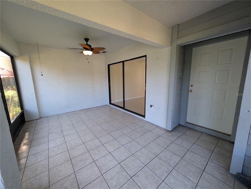 7705 Rockville Court - Photo 24