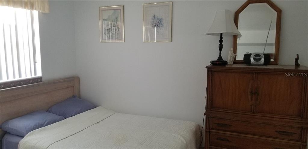504 67th Avenue - Photo 12