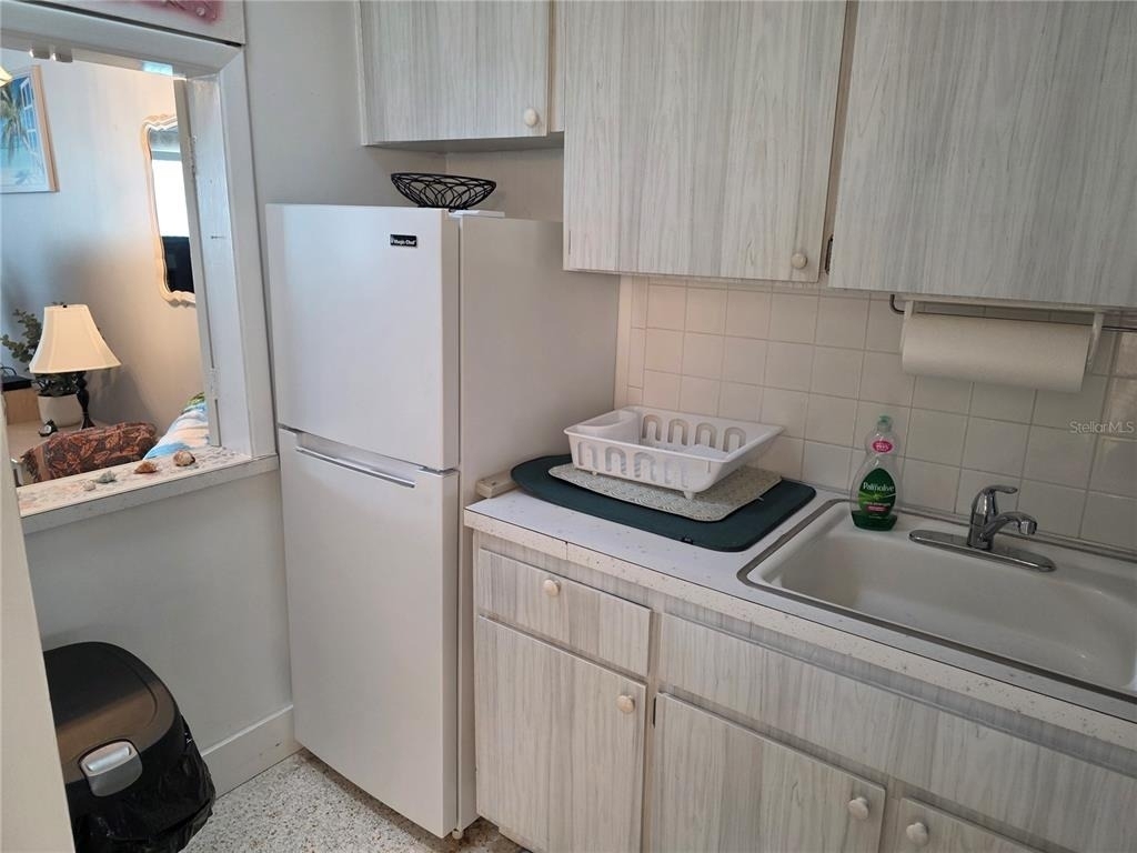 504 67th Avenue - Photo 17