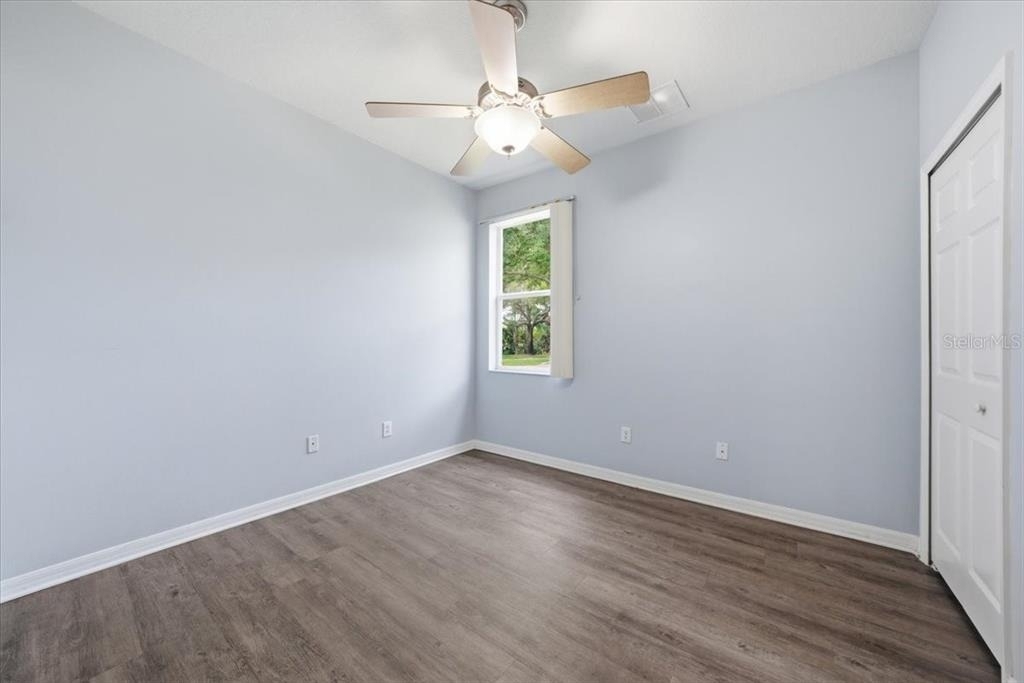 9508 W Park Village Drive - Photo 11