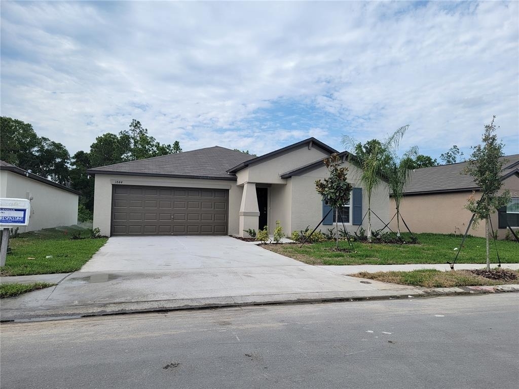 1844 Red Loop - Photo 0