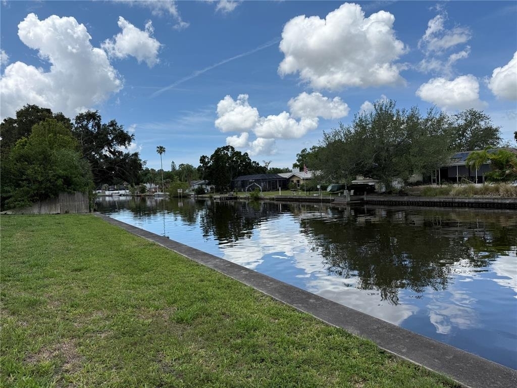 1634 Sheffield Drive - Photo 36