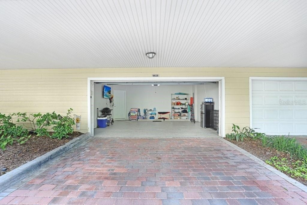 9838 W Park Village Drive - Photo 31