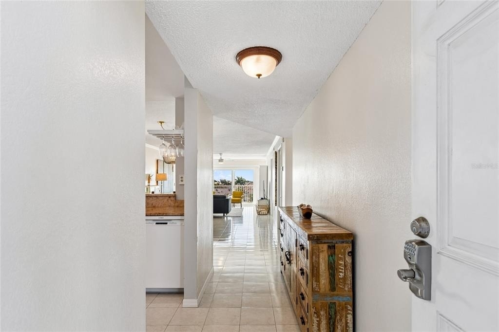 719 Pinellas Bayway S - Photo 7