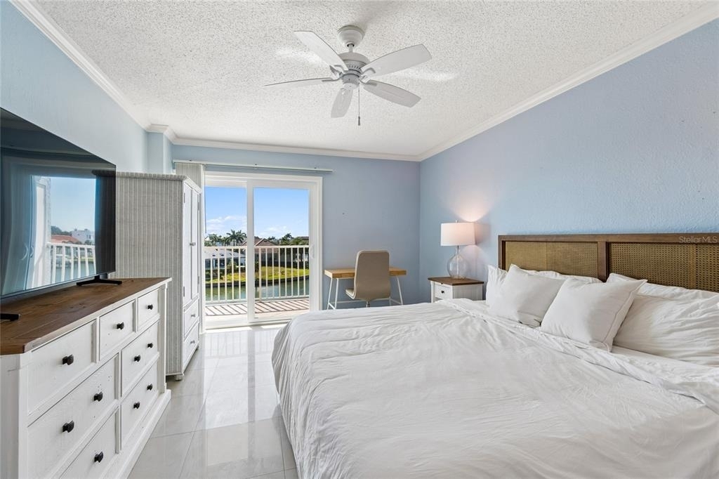 719 Pinellas Bayway S - Photo 26