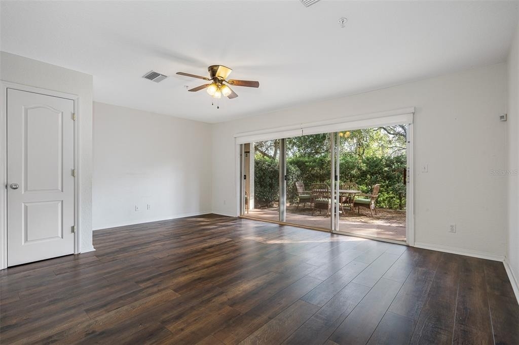 1381 Curlew Road - Photo 15