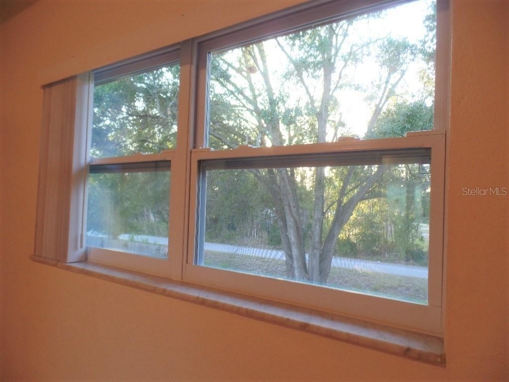 1240 70th Street N - Photo 7
