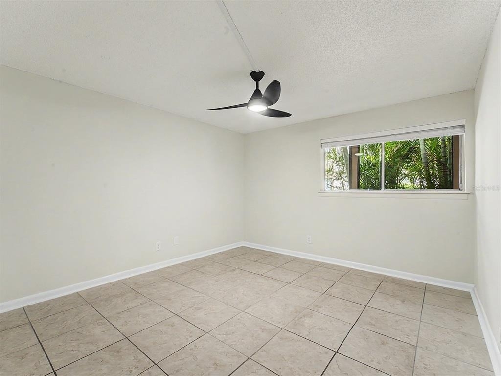 6314 Newtown Circle - Photo 8
