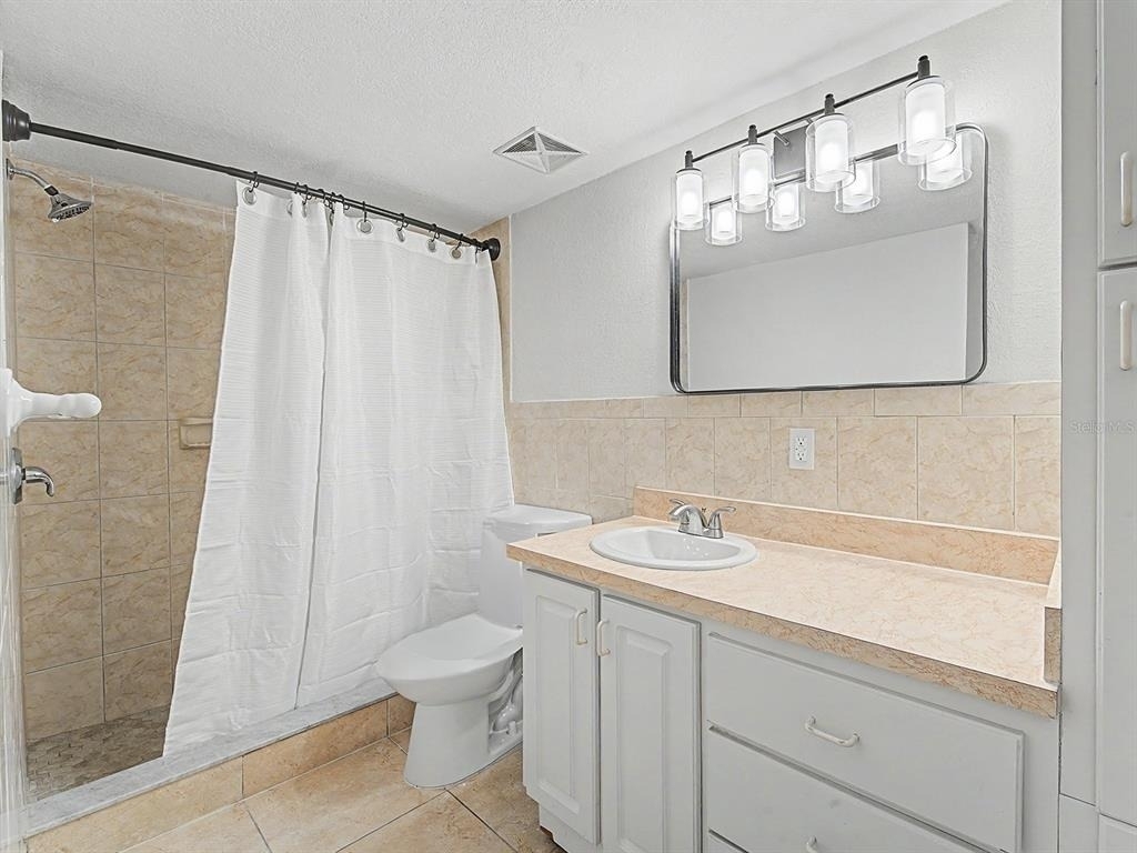 6314 Newtown Circle - Photo 7
