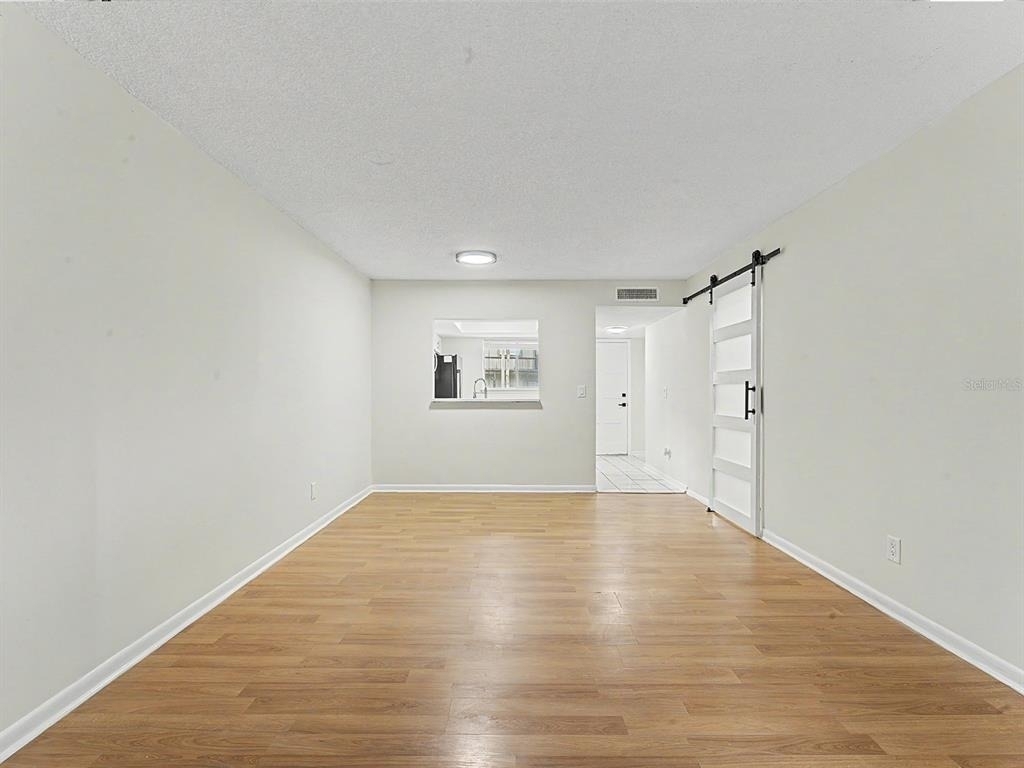 6314 Newtown Circle - Photo 4