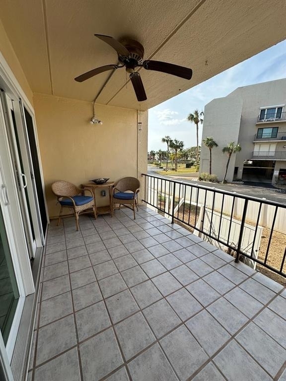 301 87th Avenue - Photo 15