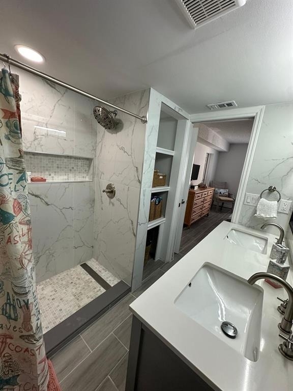 301 87th Avenue - Photo 9