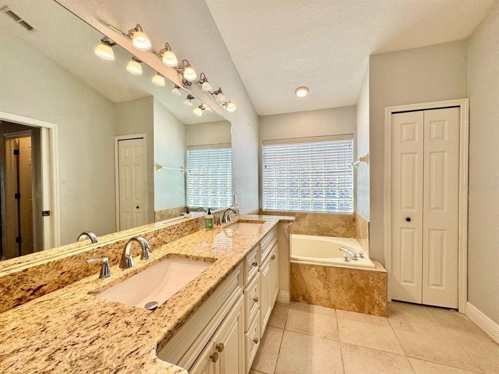 11504 Wellman Drive - Photo 18