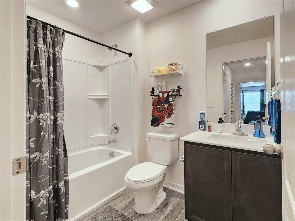 1679 Wynford Circle - Photo 16