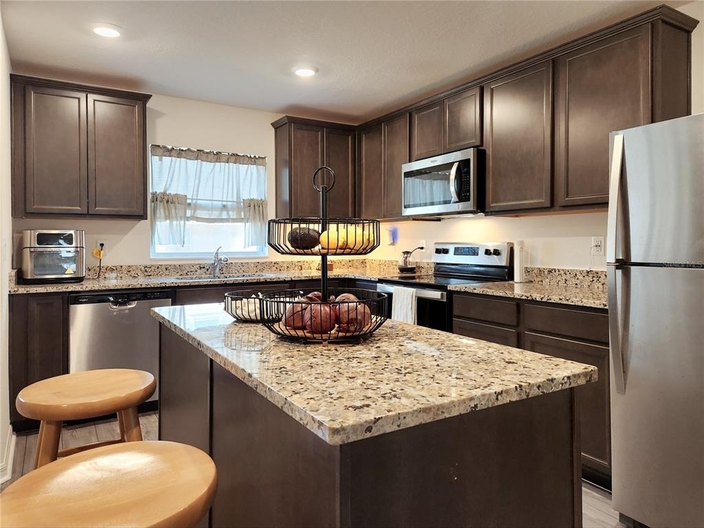 1679 Wynford Circle - Photo 8