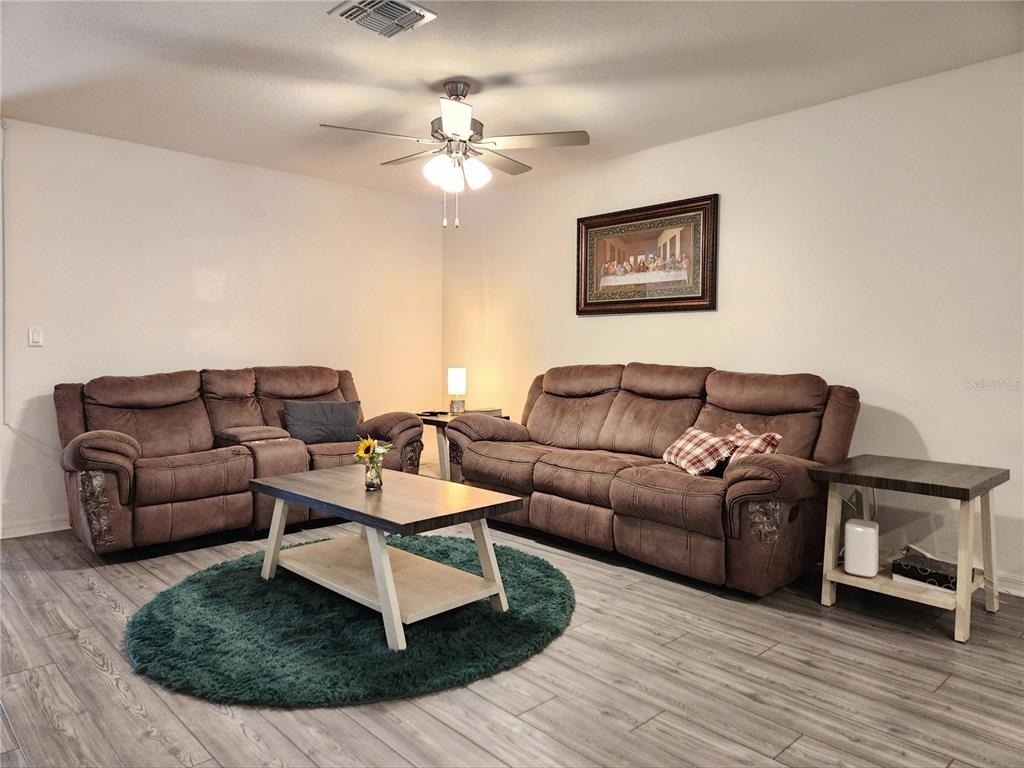 1679 Wynford Circle - Photo 11