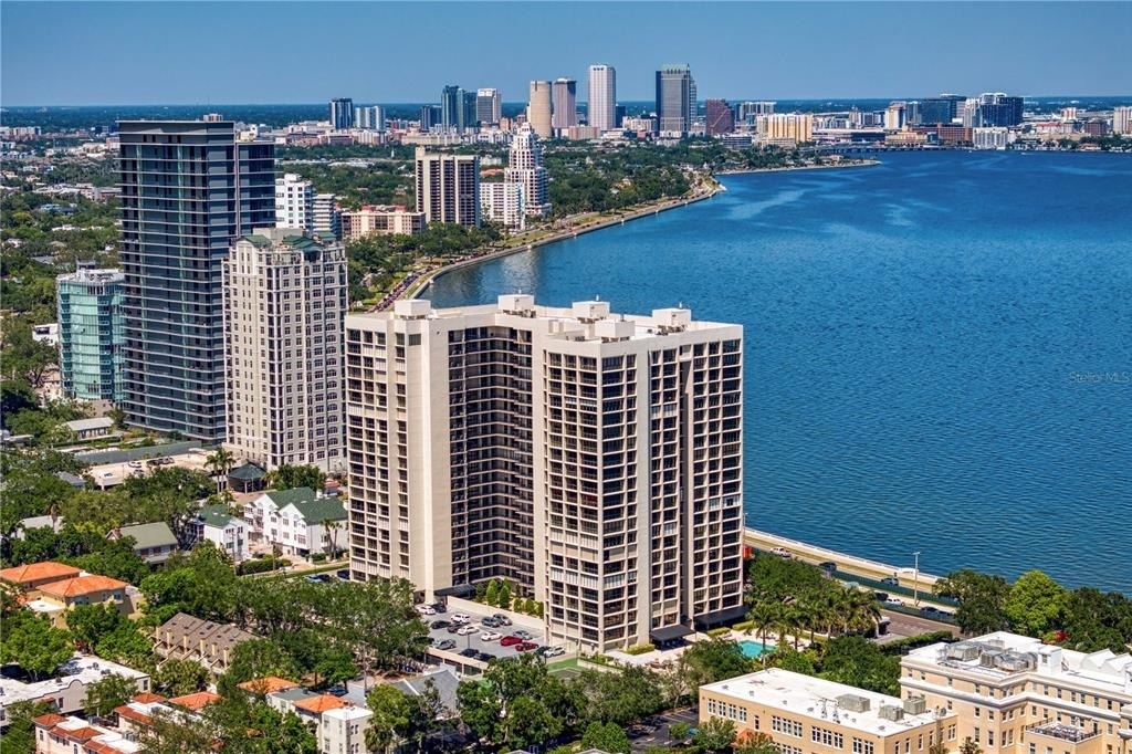 3301 Bayshore Boulevard - Photo 0