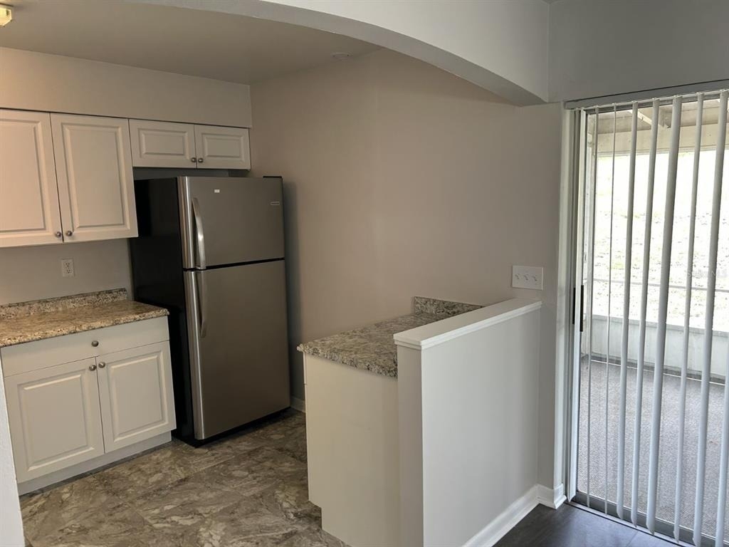 1241 Pilgrim Rd - Photo 10
