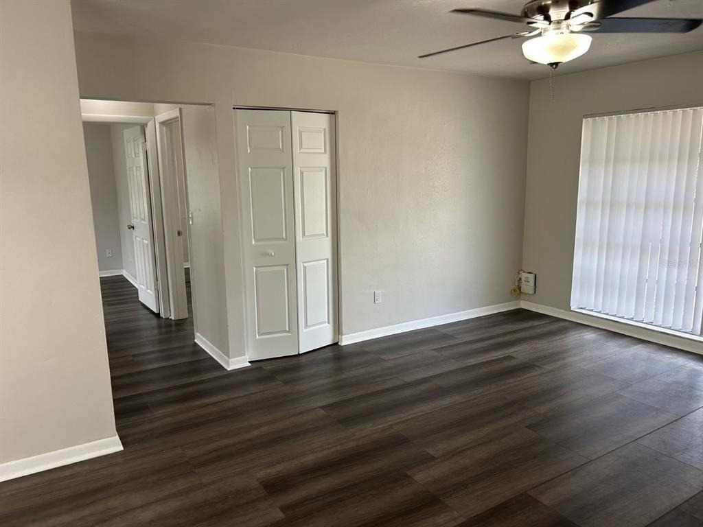 1241 Pilgrim Rd - Photo 5