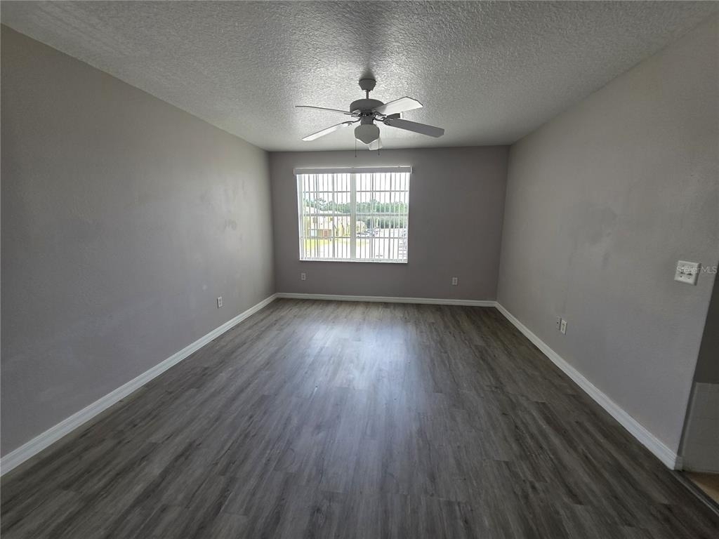 406 Washington Palm Loop - Photo 5