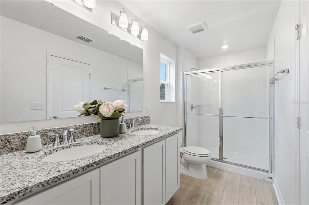 9572 Westside Hills Drive - Photo 18