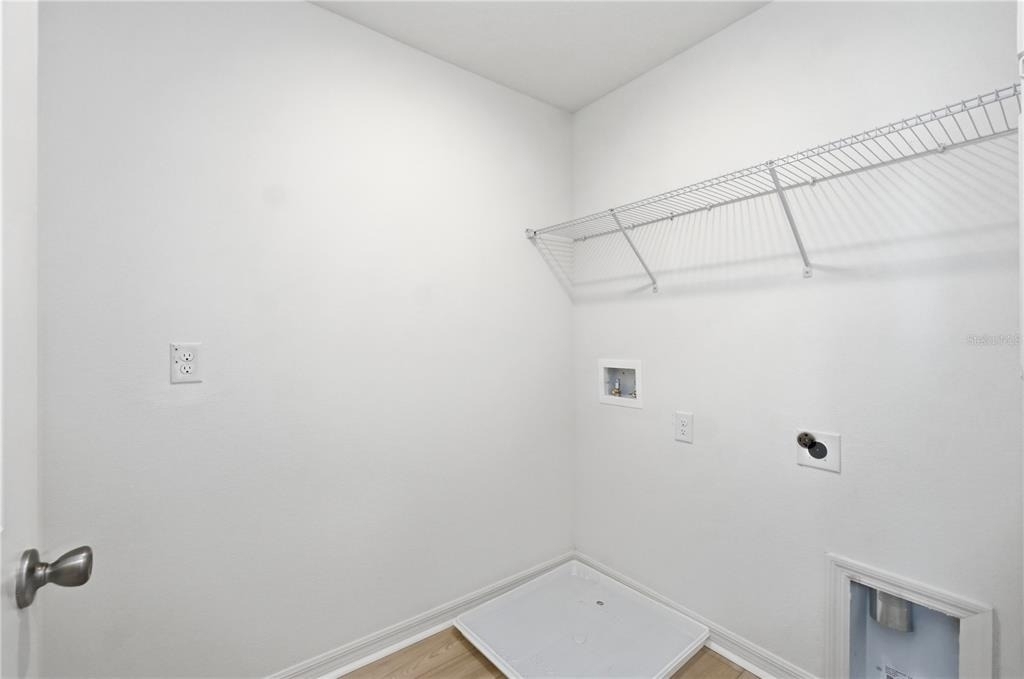 9572 Westside Hills Drive - Photo 21