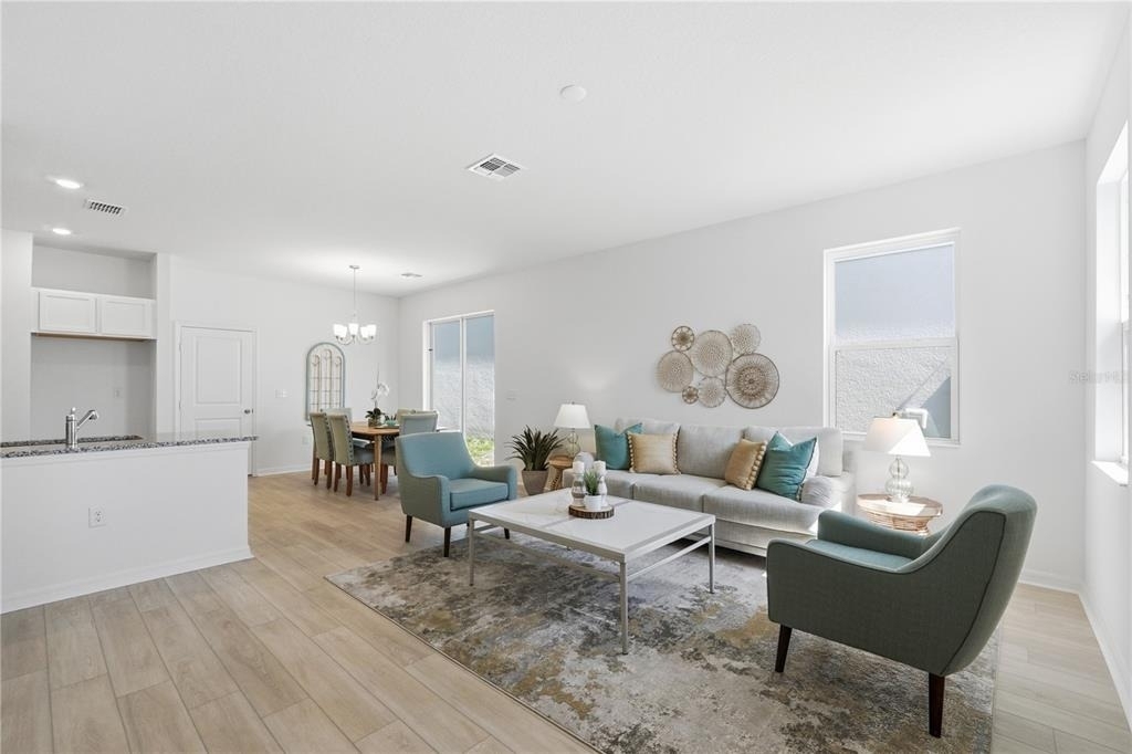 9572 Westside Hills Drive - Photo 4