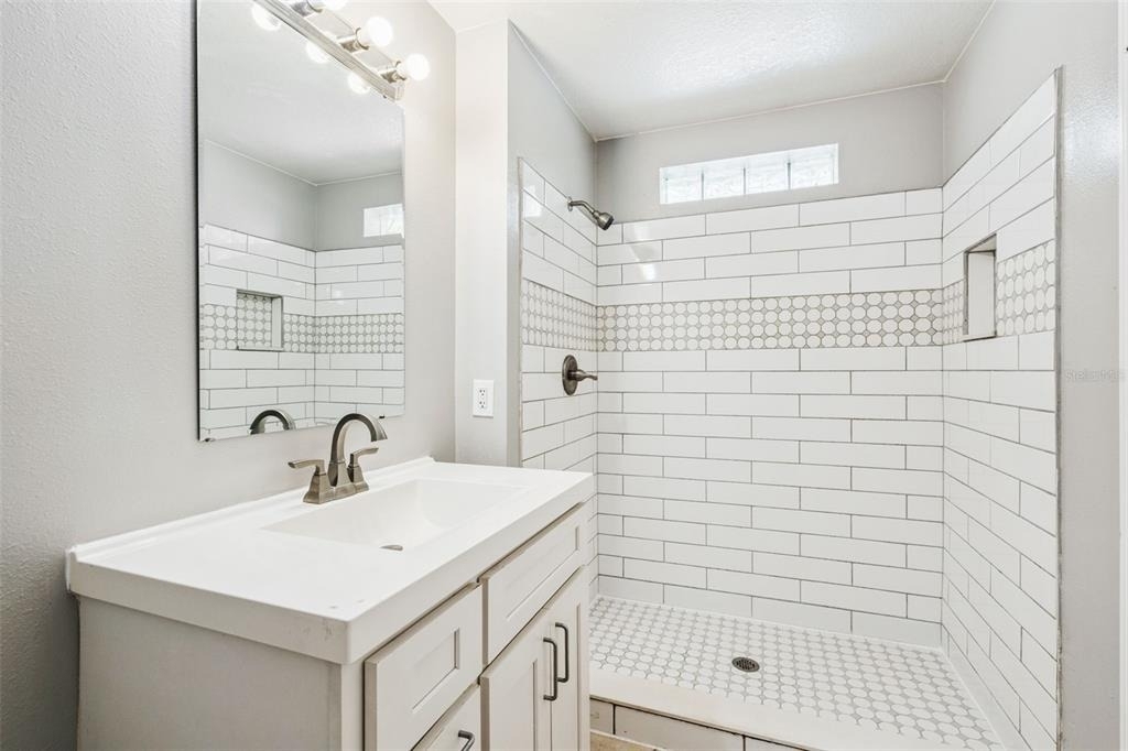 5235 Florida Holly Drive - Photo 17
