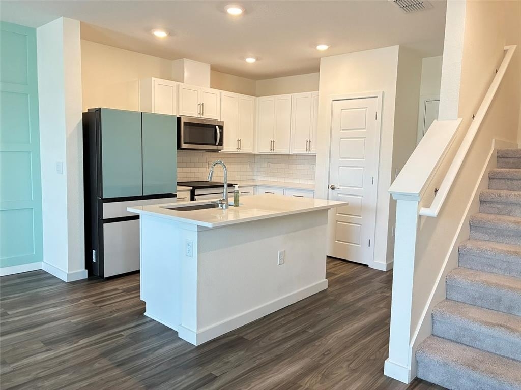 553 John L Mica Way - Photo 10