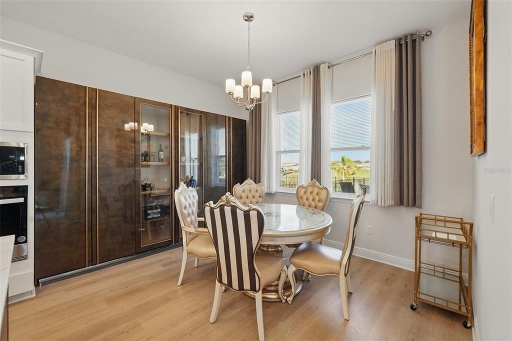 16008 Volterra Point - Photo 15