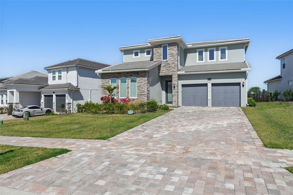 16008 Volterra Point - Photo 0